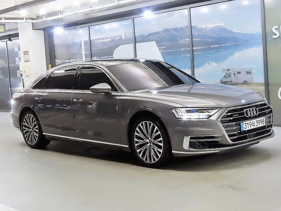 Audi A8