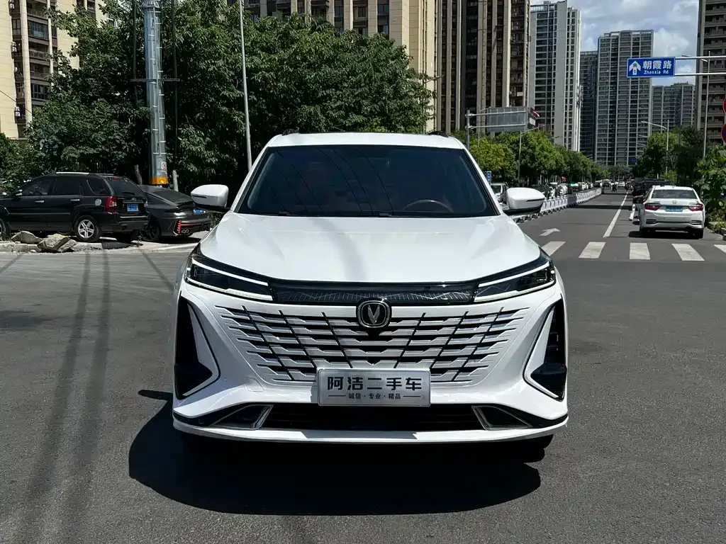Changan CS75PLUS — фото 8