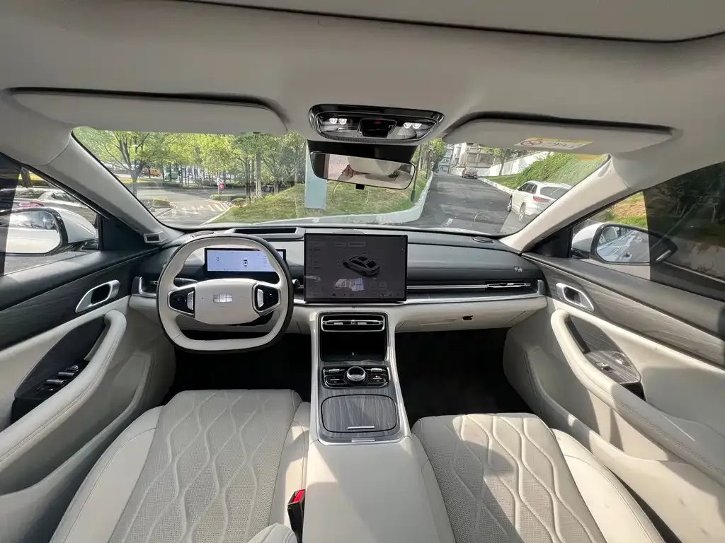 Geely 银河A7 EM 2025 из CN, фото 3