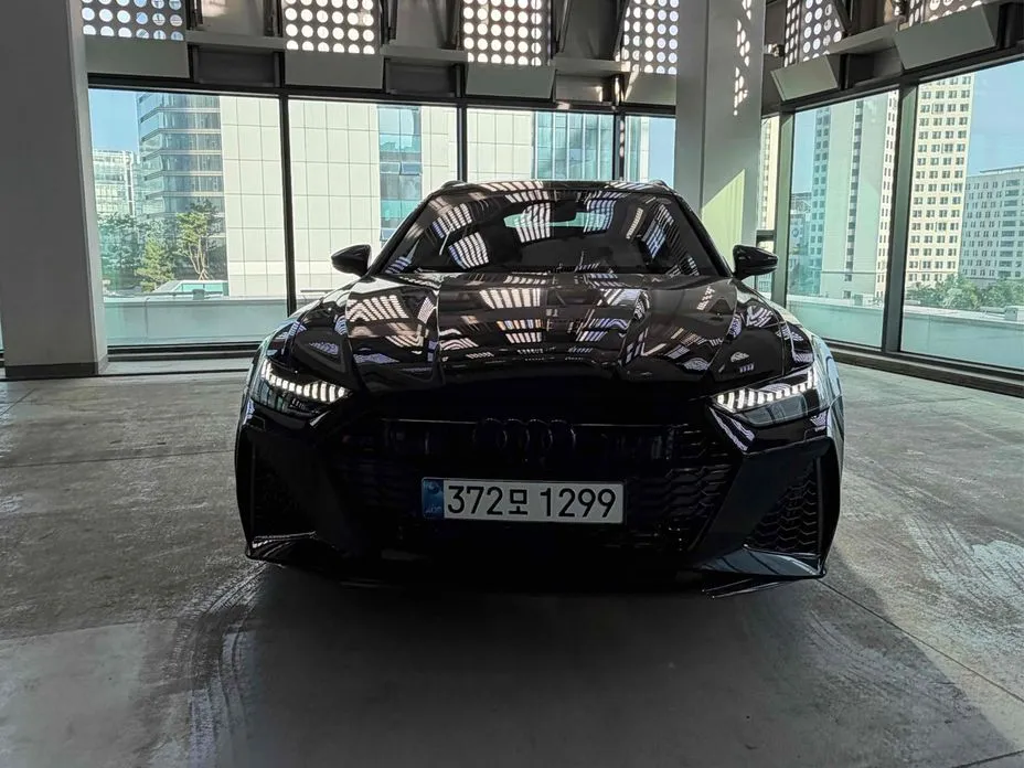 Audi RS6 2026 из KR, фото 7