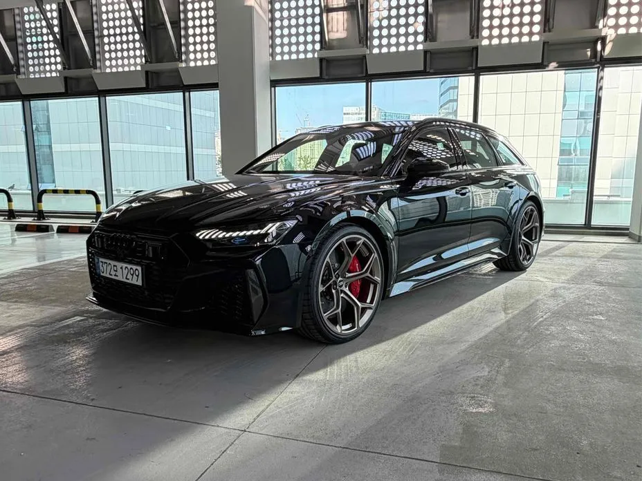 Audi RS6 2026 из KR, фото 5