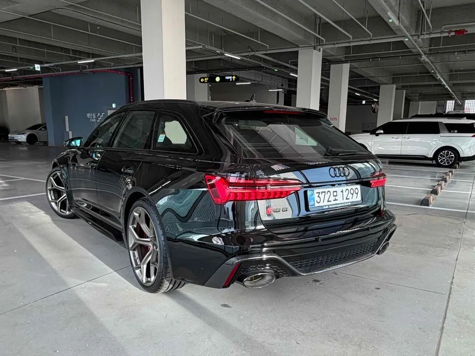 Audi RS6 2026 из KR, фото 4