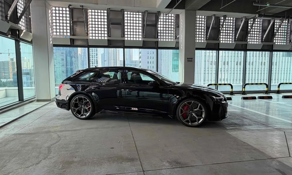 Audi RS6 2026 из KR, фото 6