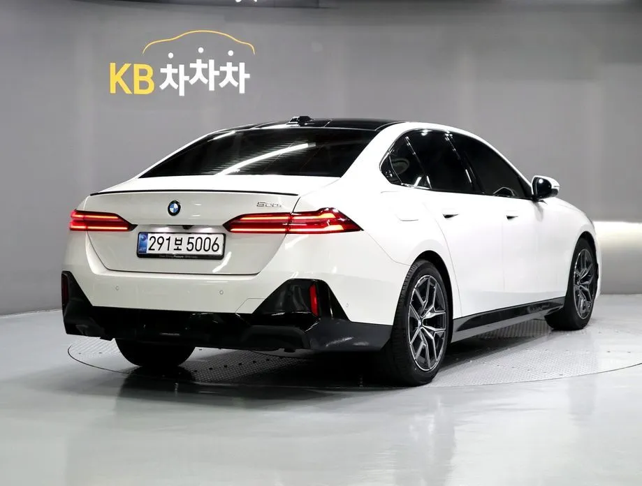 BMW 5-Series 2026 из KR, фото 4