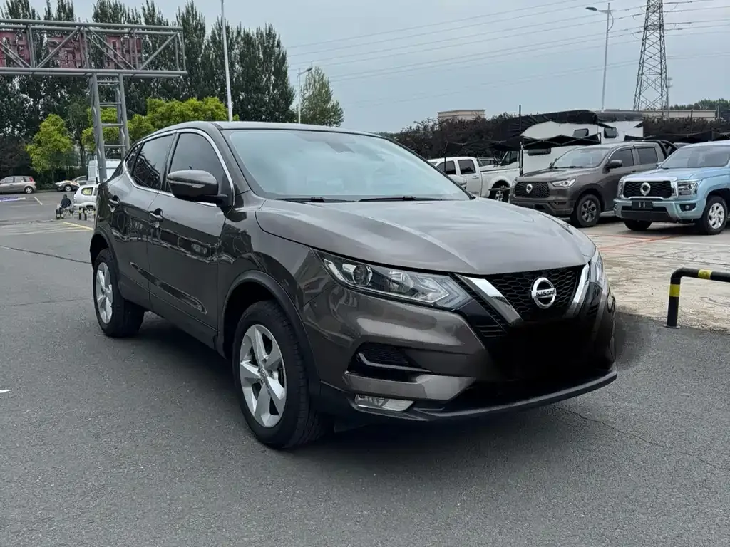 Nissan Qashqai — фото 3