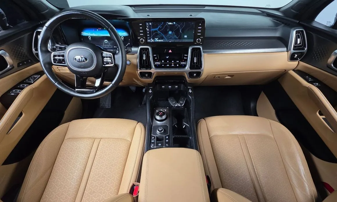 Kia Sorento — фото 10