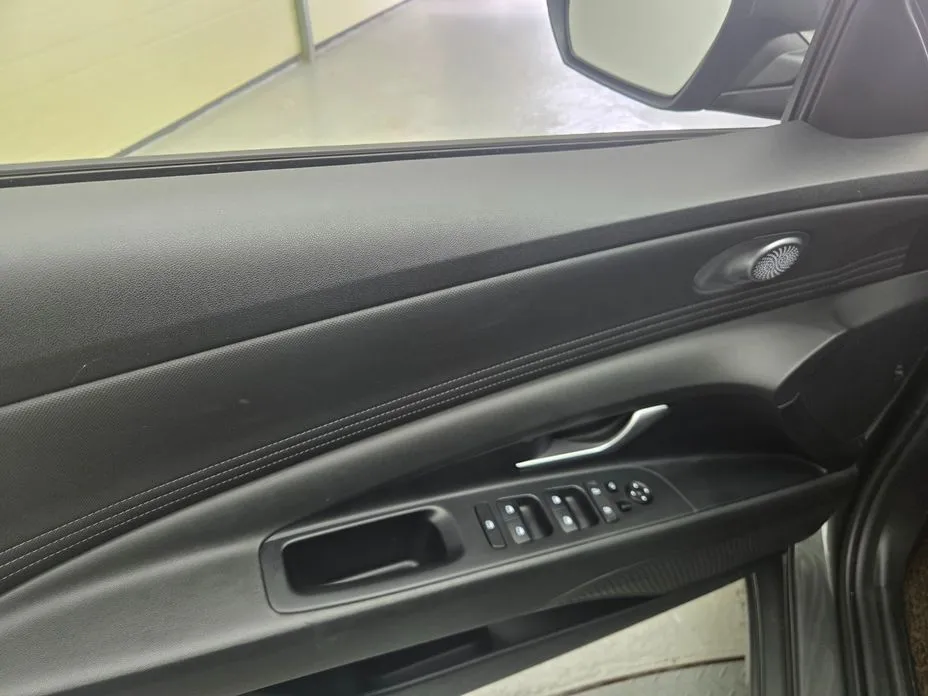 Hyundai AVANTE — фото 3