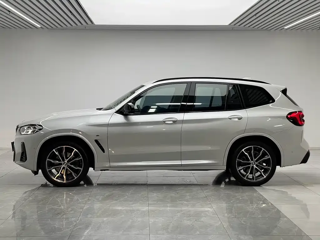 BMW X3 — фото 9