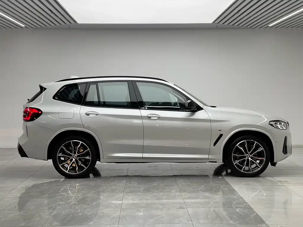 BMW X3 — фото 10