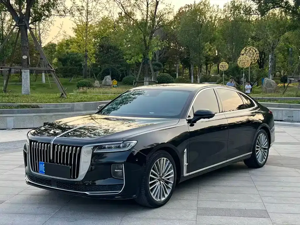Hongqi H9 — фото 1
