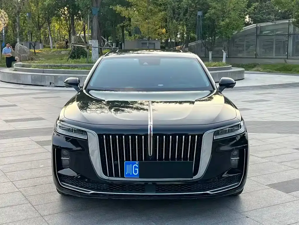 Hongqi H9 — фото 4