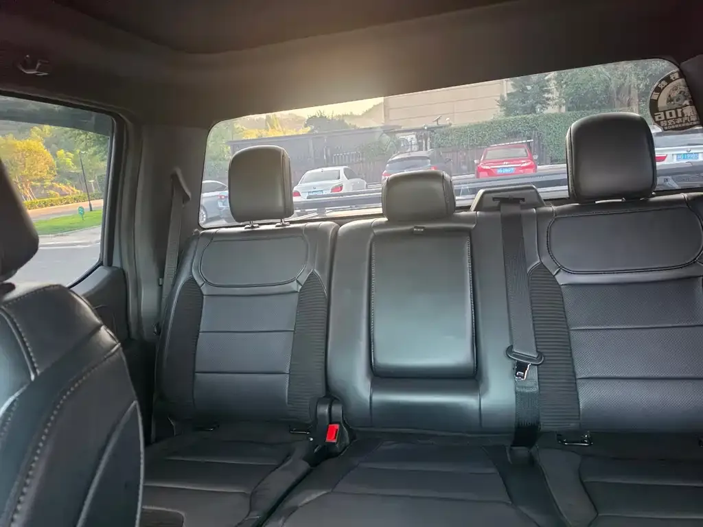 Ford F-150 Raptor — фото 6