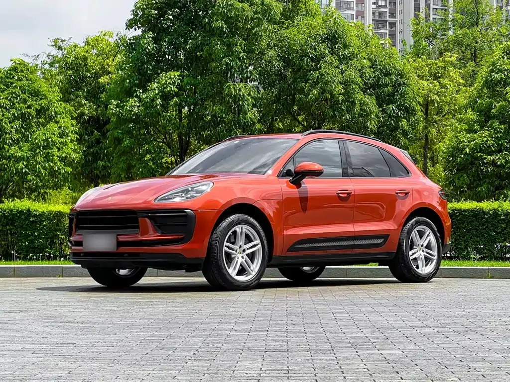 Porsche Macan — фото 1
