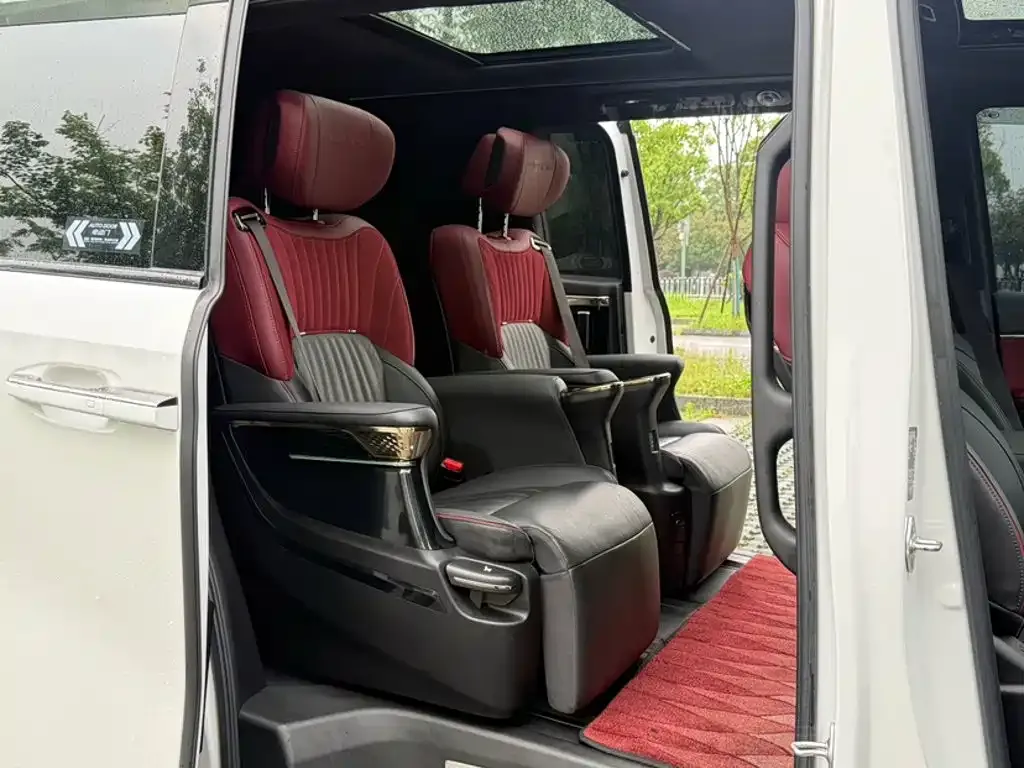 GAC Motor Trumpchi M8 — фото 3
