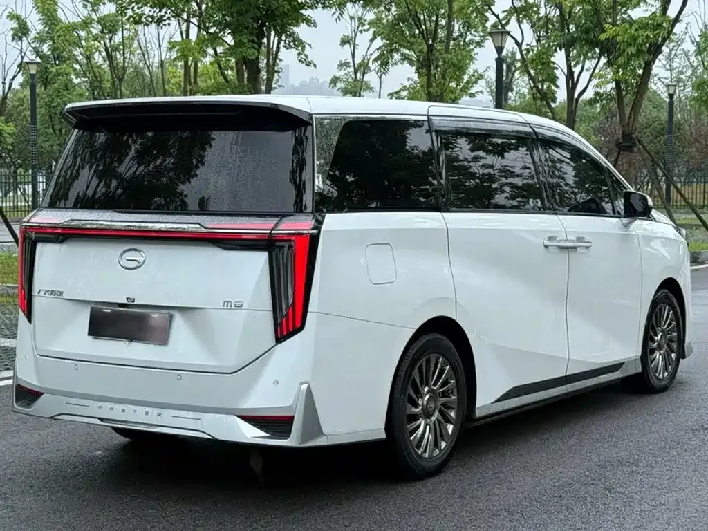 GAC Motor Trumpchi M8 — фото 8