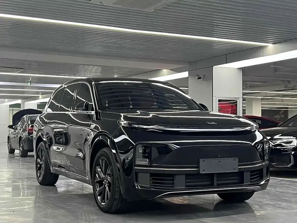 Li Auto L8 2023 из CN, фото 2