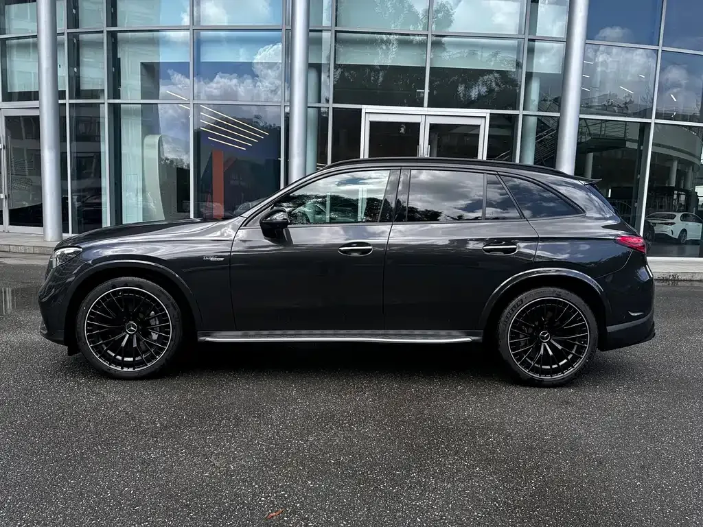 Mercedes-Benz GLC AMG — фото 8