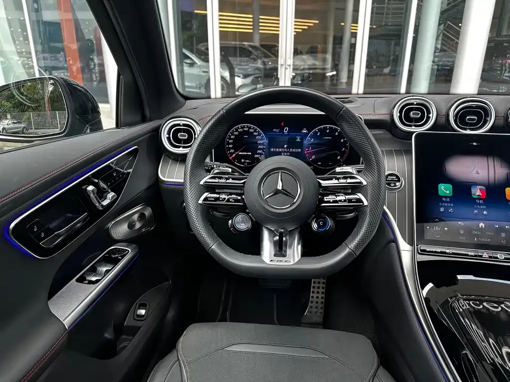 Mercedes-Benz GLC AMG — фото 10