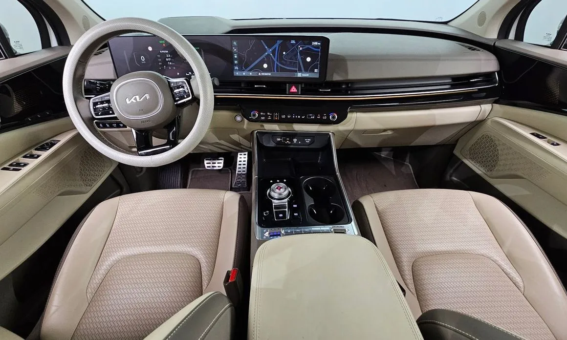 Kia Carnival — фото 4