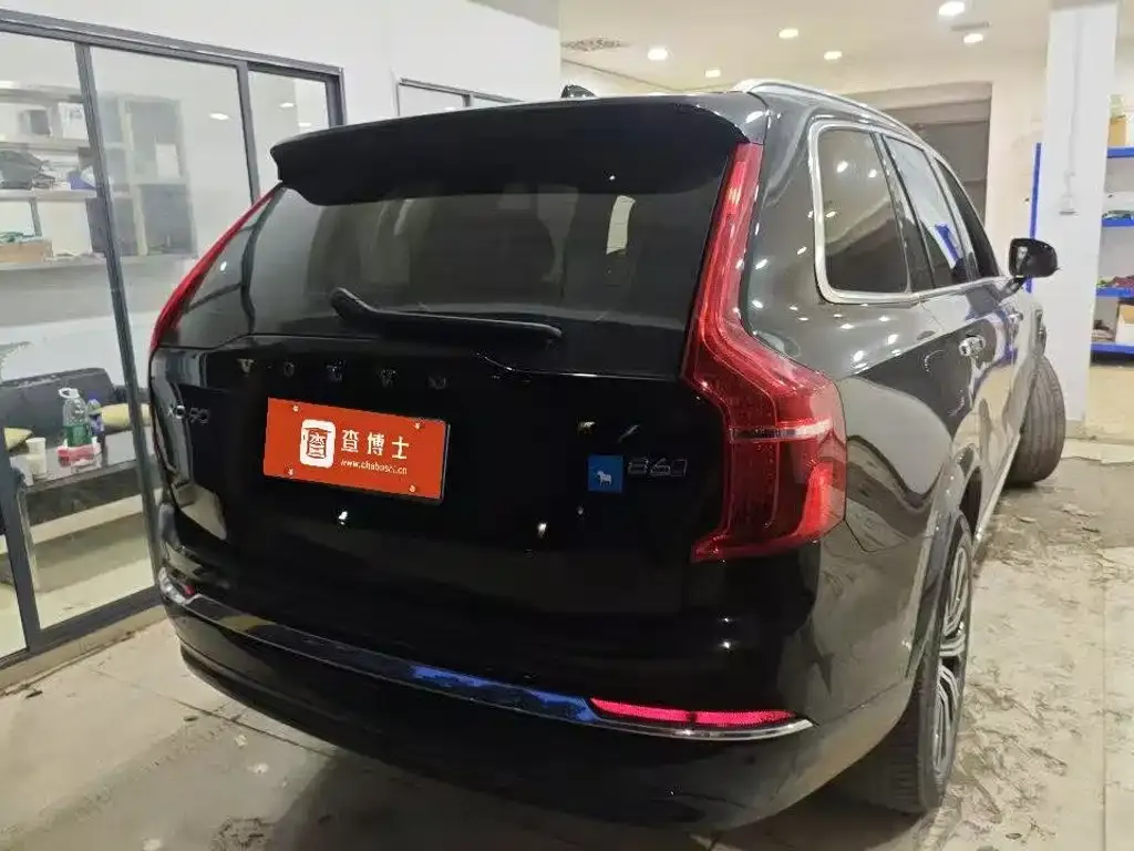 Volvo XC90 — фото 2