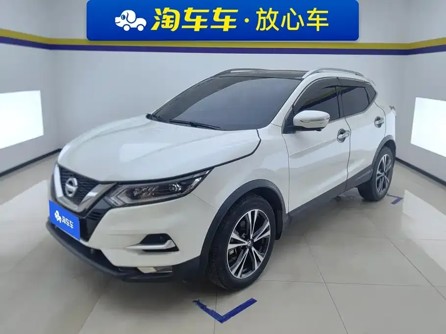 Nissan Qashqai — фото 1