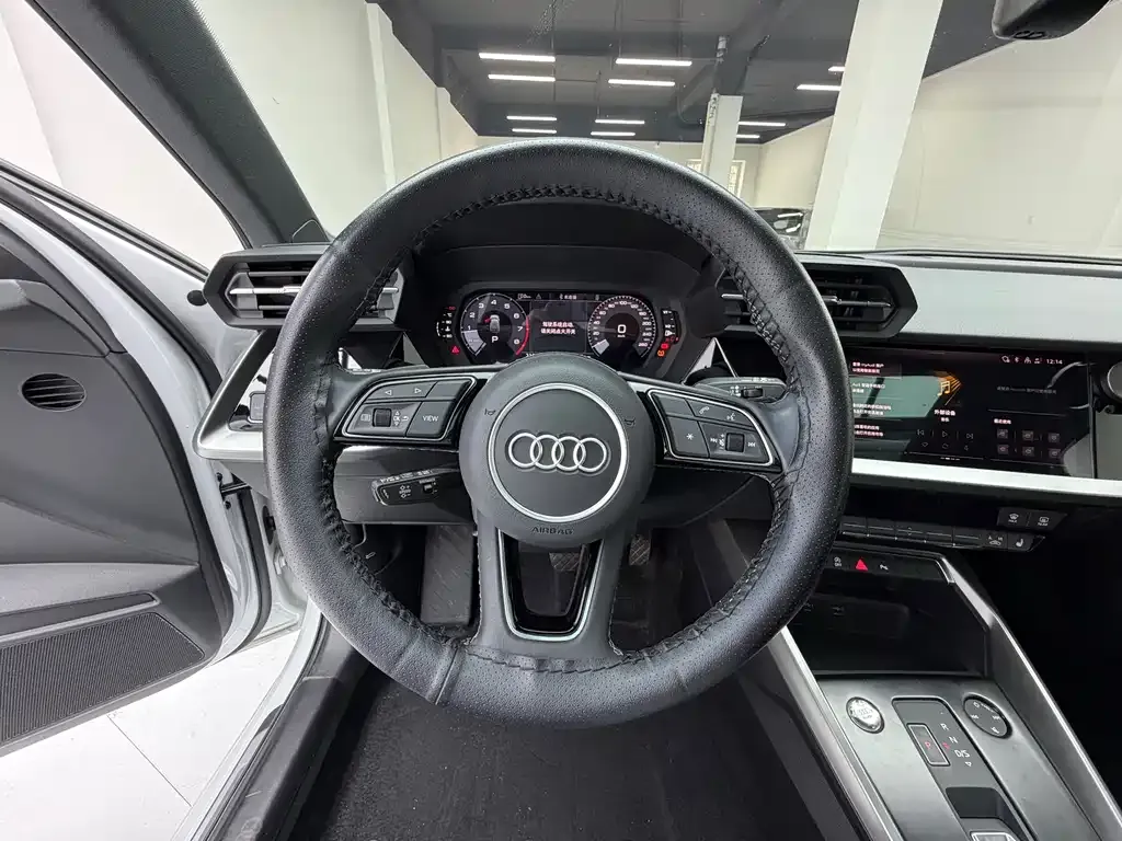 Audi A3 — фото 8