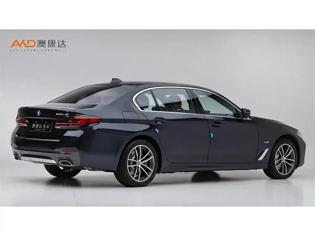BMW 5 Series New Energy — фото 5
