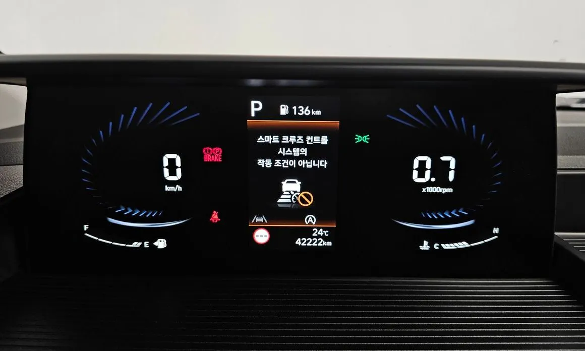 Hyundai Staria — фото 2