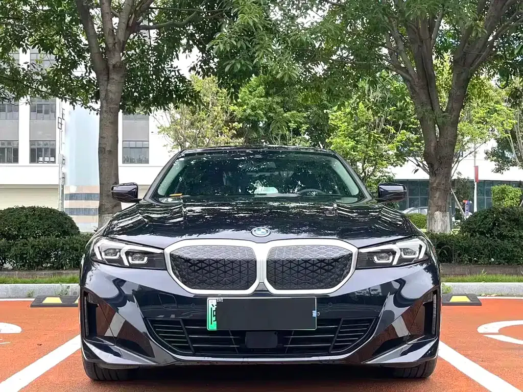 BMW i3 — фото 5