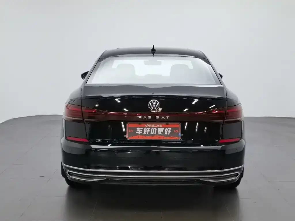 Volkswagen Passat — фото 4