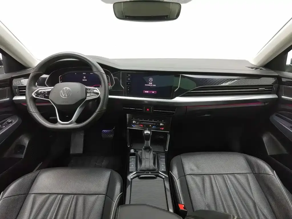 Volkswagen Passat — фото 10