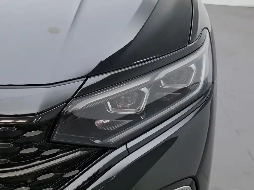 Volkswagen Passat — фото 6
