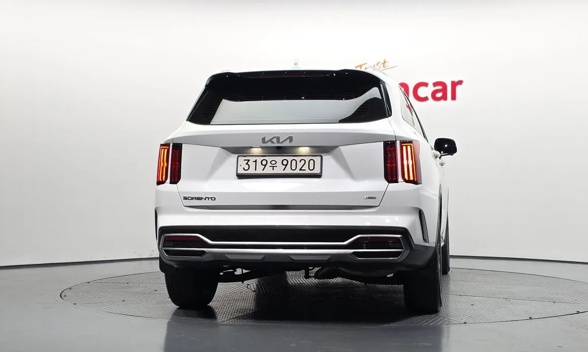 Kia Sorento — фото 4