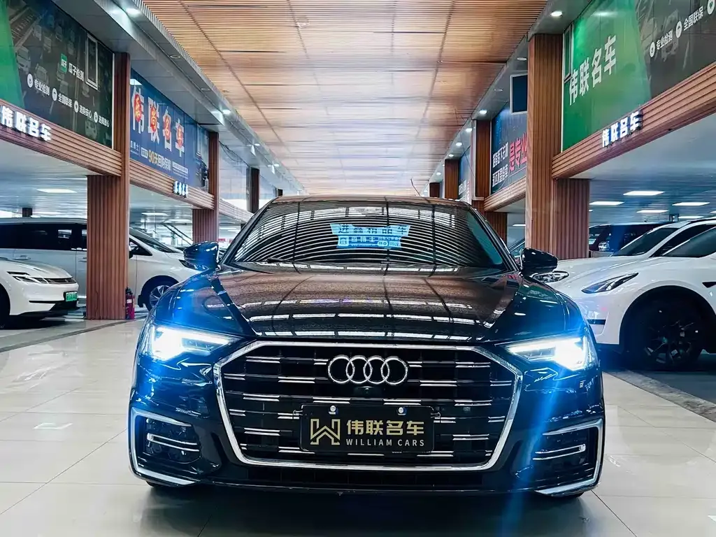 Audi A6L — фото 8