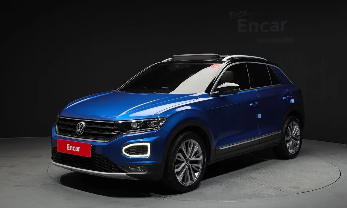 Volkswagen T-Roc — фото 1