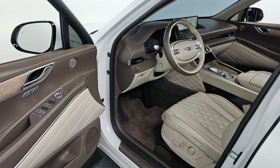 Genesis GV80 — фото 10