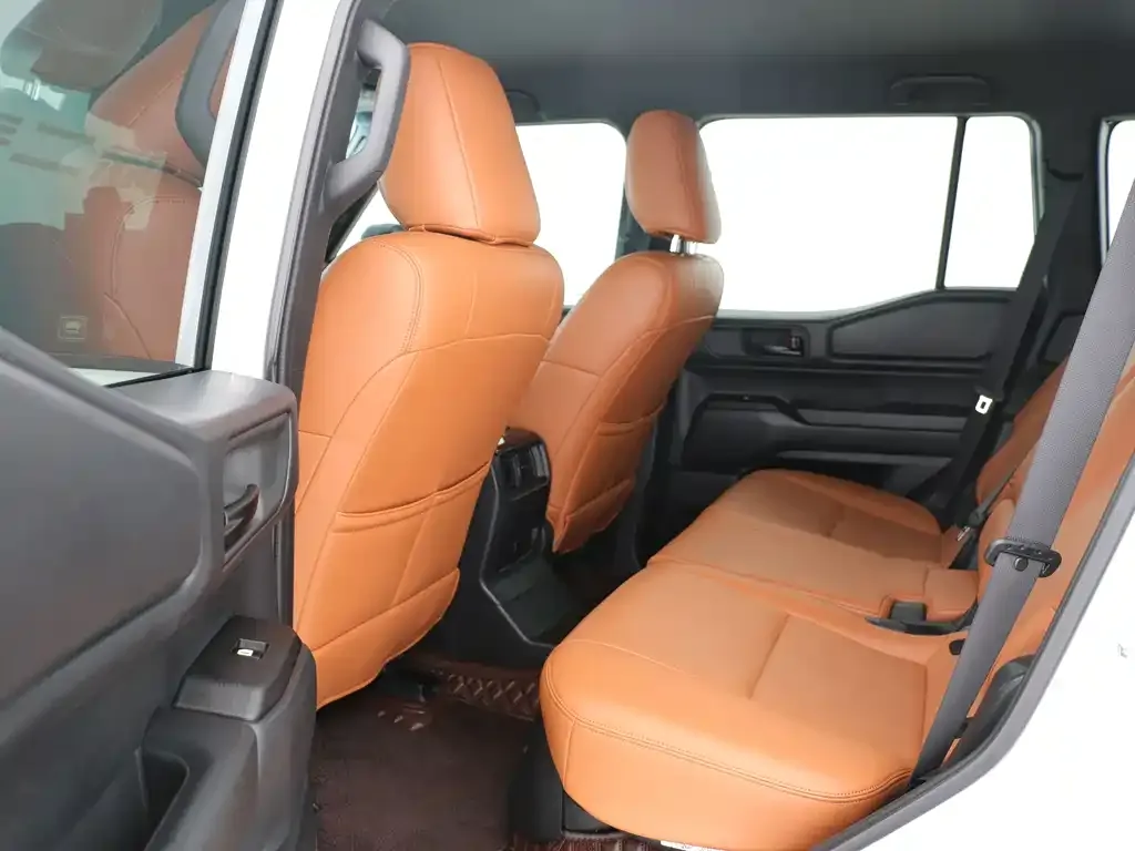 Toyota Prado 2024 из CN, фото 5