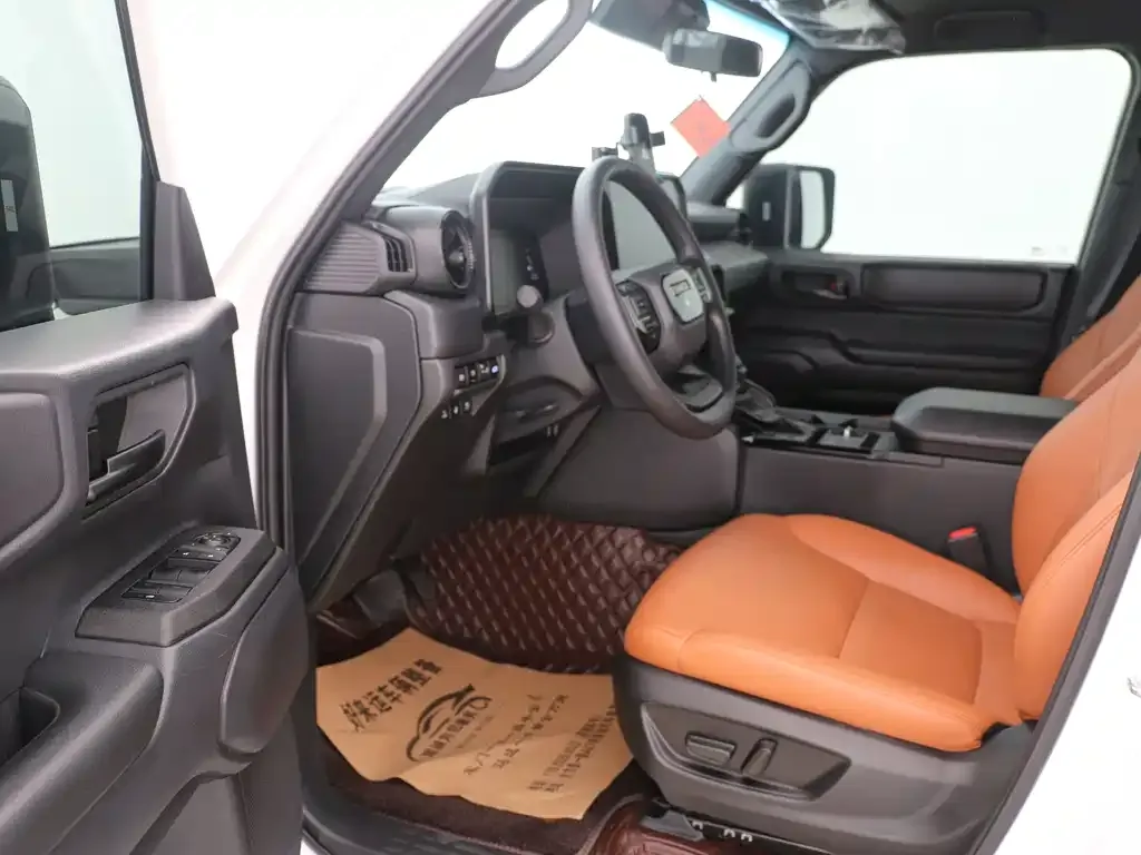Toyota Prado 2024 из CN, фото 9