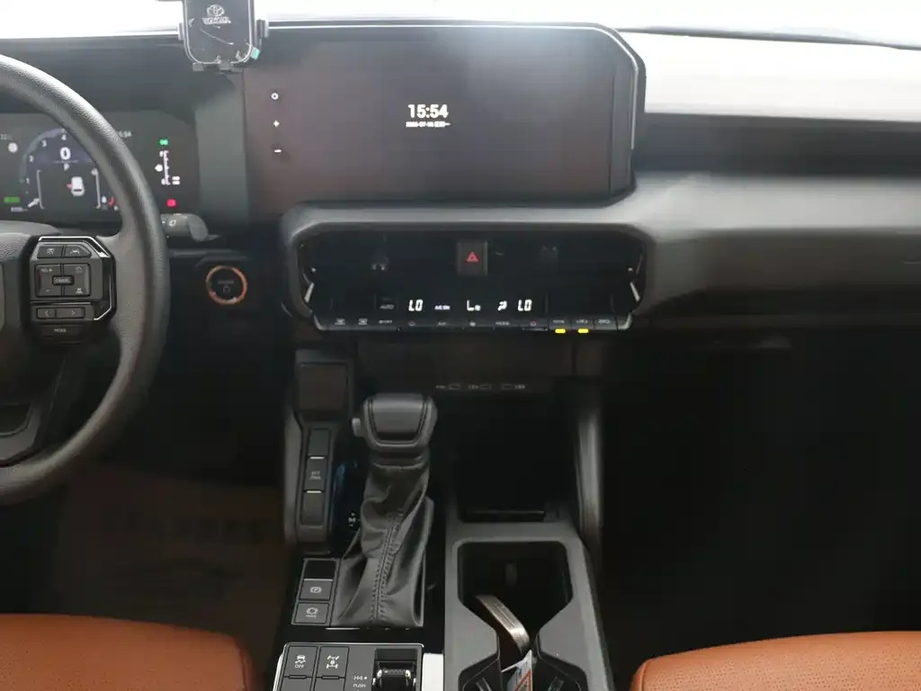 Toyota Prado 2024 из CN, фото 3