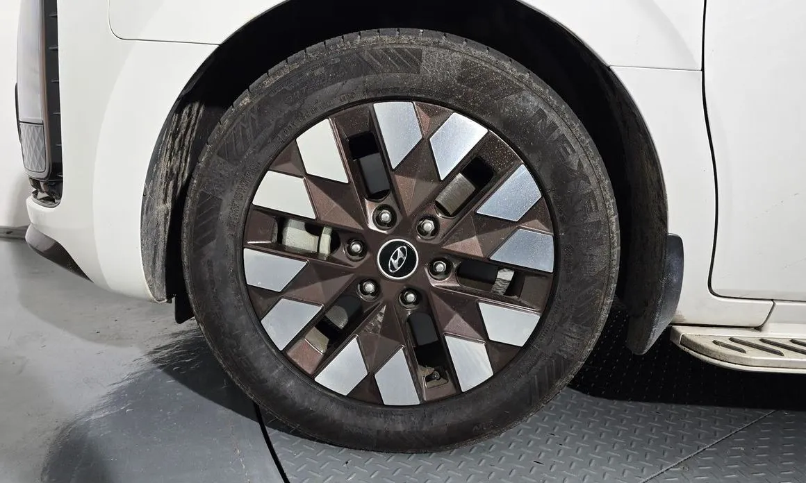 Hyundai Staria — фото 10