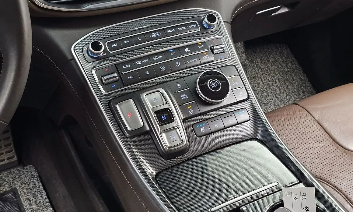 Hyundai Santafe — фото 7