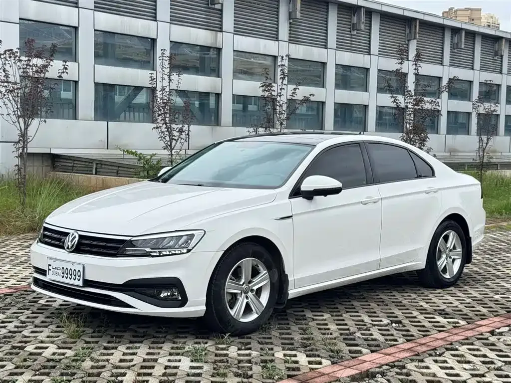 Volkswagen Lamando