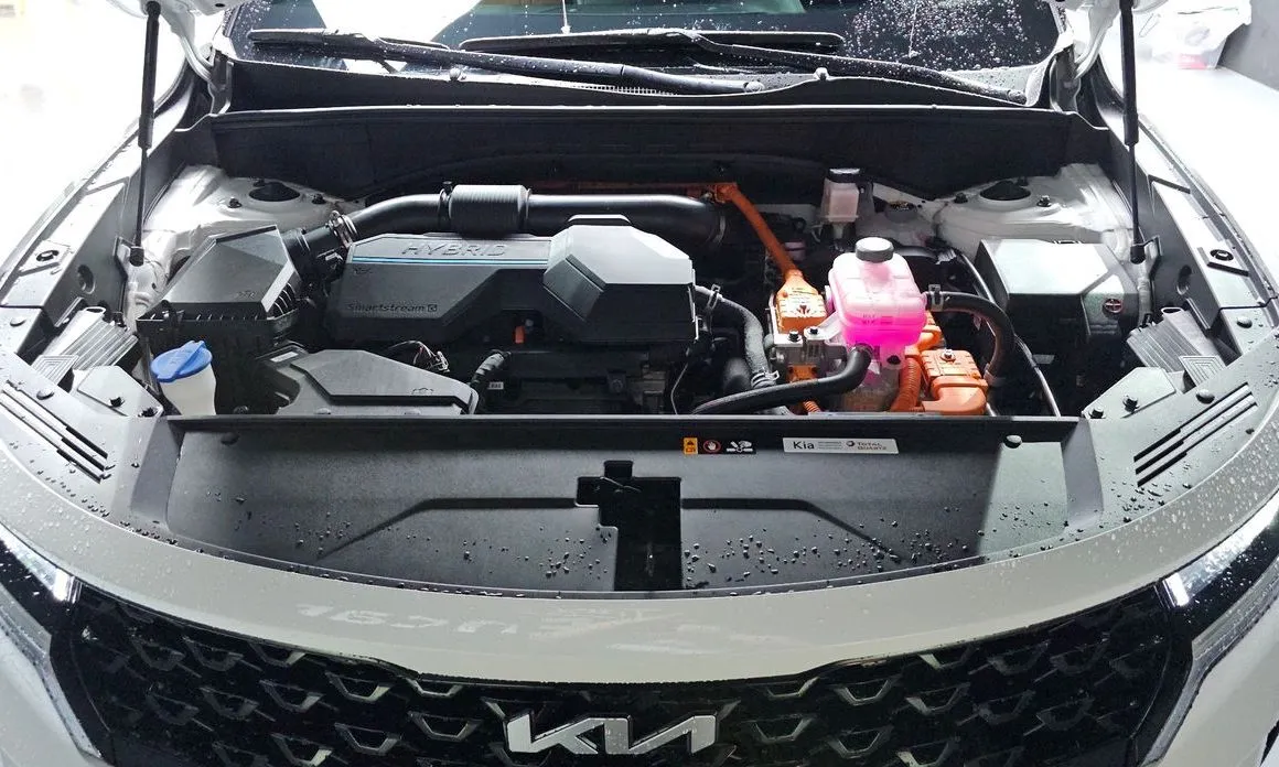 Kia Sorento — фото 9
