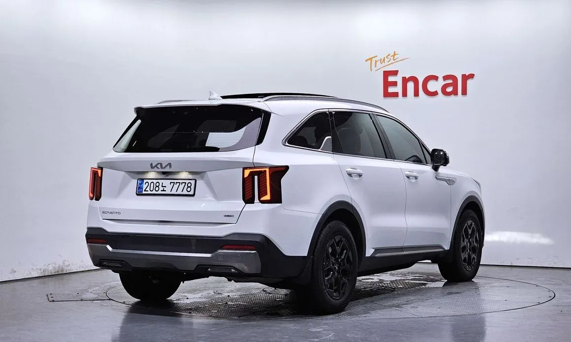 Kia Sorento — фото 3