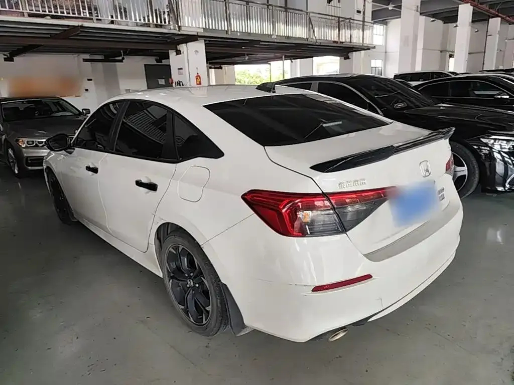 Honda Civic — фото 5