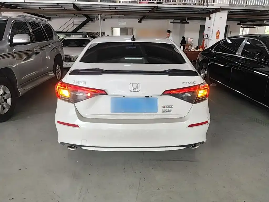 Honda Civic — фото 3