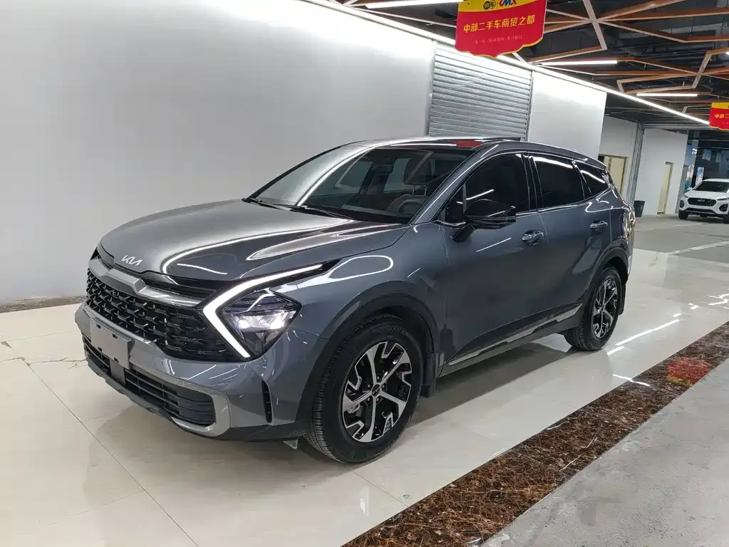 Kia Sportage — фото 1
