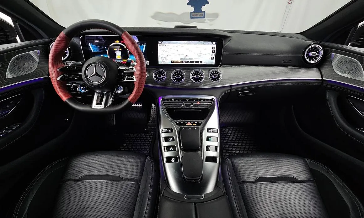 Mercedes-Benz AMG GT — фото 7