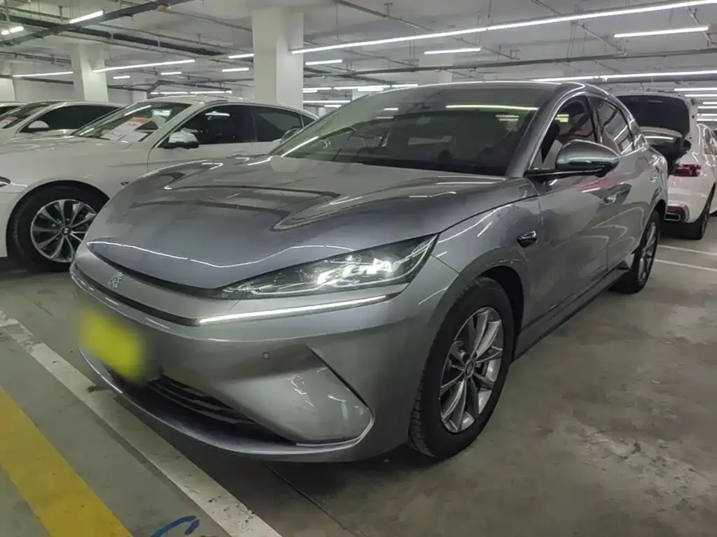 BYD Qin L — фото 1