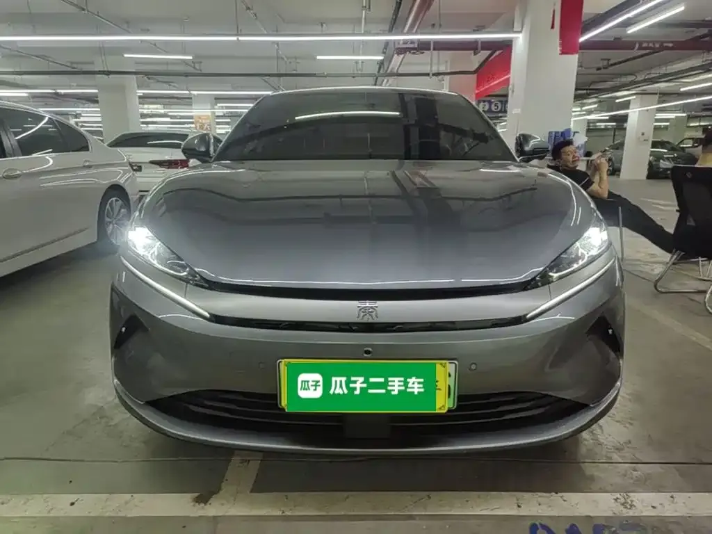 BYD Qin L — фото 8